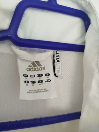Chaqueta Adidas blanca y rosa