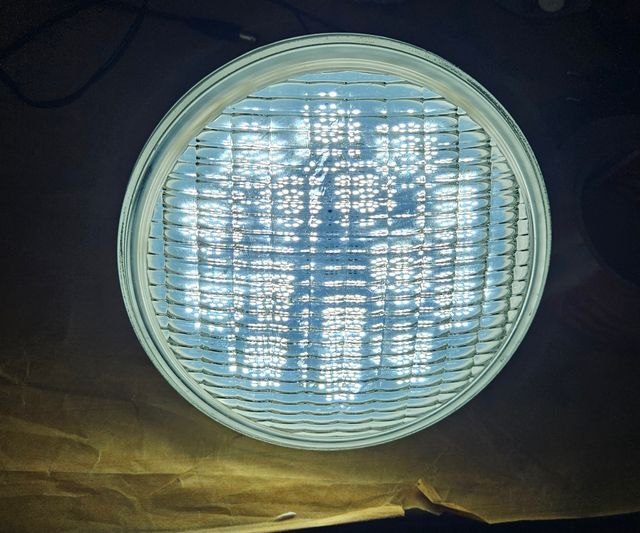 Lampada LED PAR56 per piscina IP68/12V