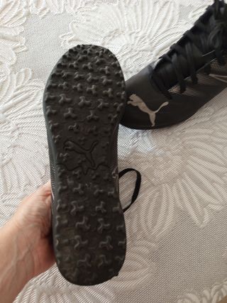 Botas Puma - Fútbol - N°42