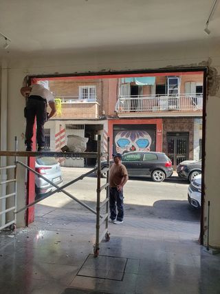Portón doble hierro antiguo