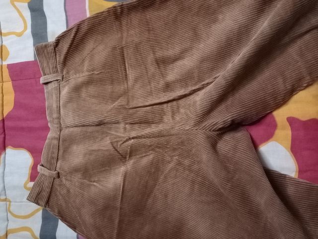 Pantalón pana marrón El Corte Inglés XS-S