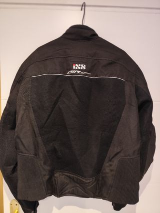 Chaqueta moto IXS negra
