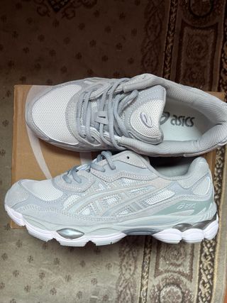 Zapatillas Asics Gel-NYC Gris