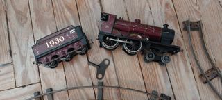 Tren antiguo Bassett-Lowke con rieles originales