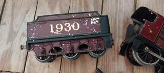 Tren antiguo Bassett-Lowke con rieles originales