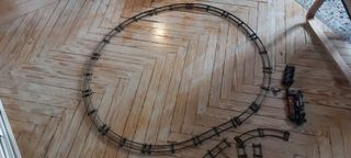 Tren antiguo Bassett-Lowke con rieles originales
