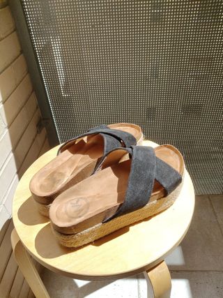 Sandalias Michael Kors negras plataforma