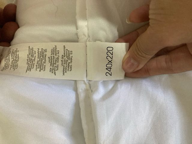 Edredón blanco - acolchado de regalo un picador aj