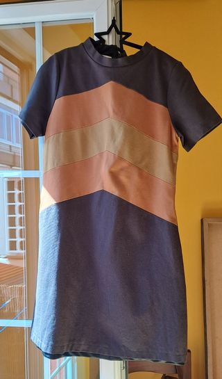 Vestido 60's Divina Providencia. Talla 38
