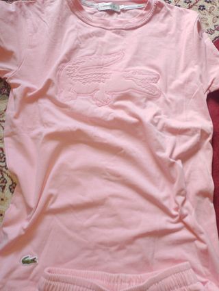 Conjunto Lacoste rosa