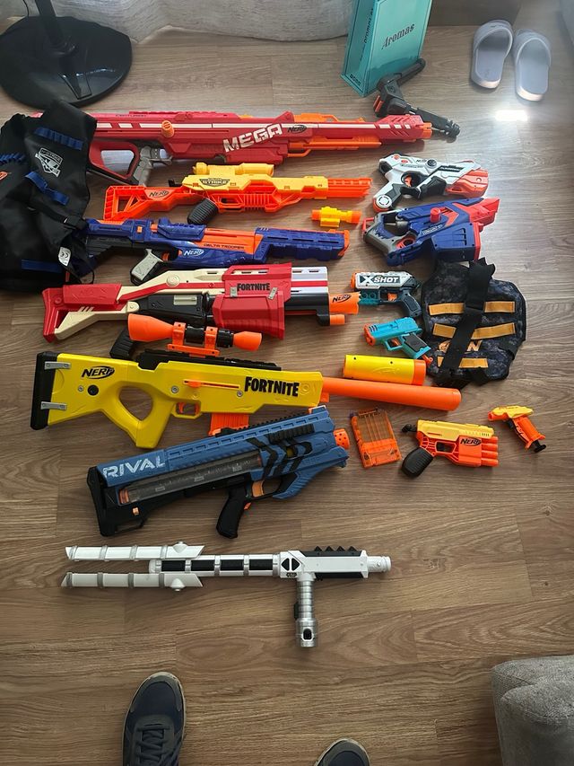 Lote 90 eurde pistolas Nerf se vender por no usar
