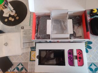 Nintendo Switch + + accesorios + juegos 