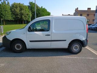 Renault Kangoo 90CV. 84mil kms. IVA incl.