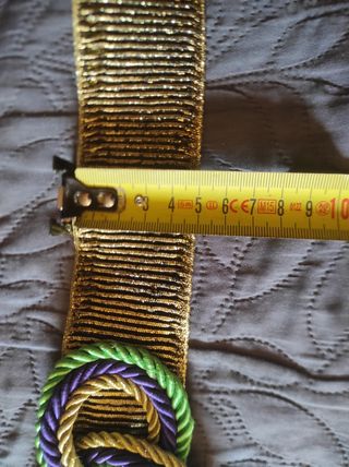 Cinturón artesanal dorado multicolor