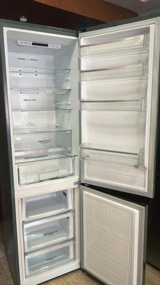 Nevera combi marca LG no frost clase A+++ 