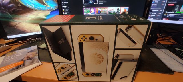 Nintendo Switch - Zelda Tears of Kingdom Edición