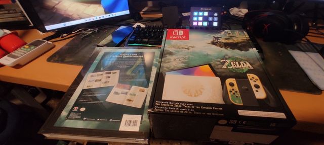Nintendo Switch - Zelda Tears of Kingdom Edición