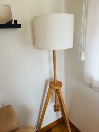 Lámpara trípode Ikea - Madera