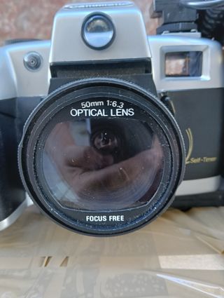 Cámara Canonmatic con flash