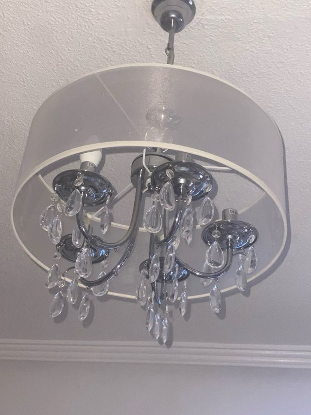 Elegante lámpara colgante - Moderna