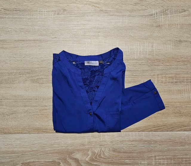 Blusa elegante blu