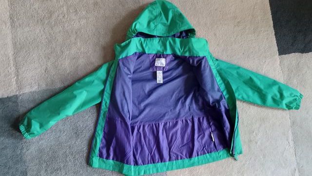 10 AÑOS CHUBASQUERO QUECHUA