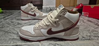 Nike Dunk SB Pro - Sail Bright Crimson

