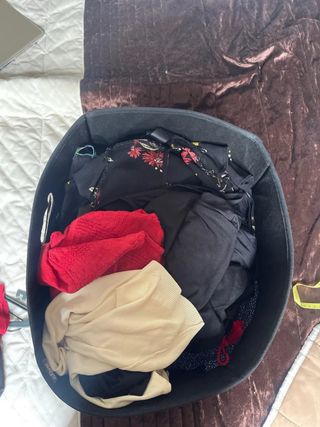 Lote de 20 blusas e camisolas