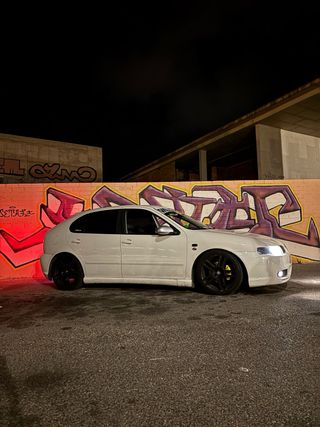 SEAT Leon FR mk1
