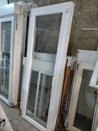 Puerta PVC blanca 76x204