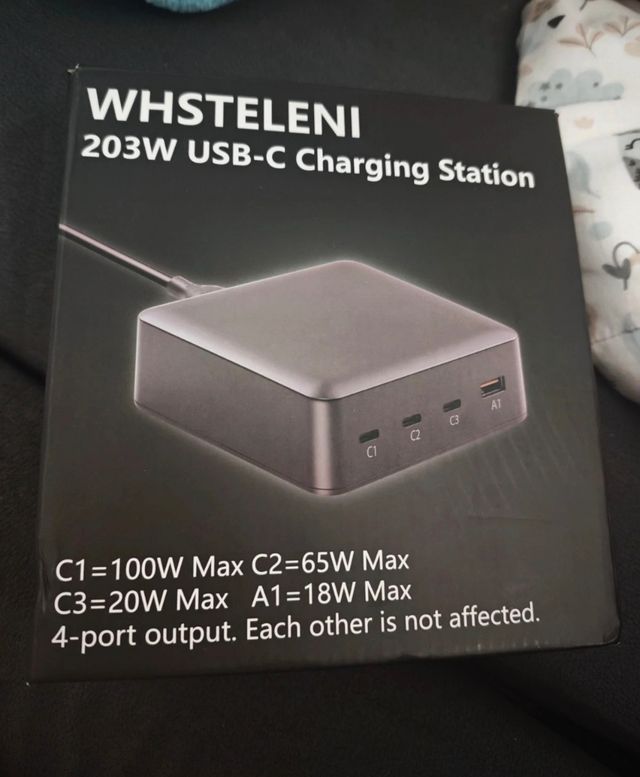 Caricatore USB a 4 porte