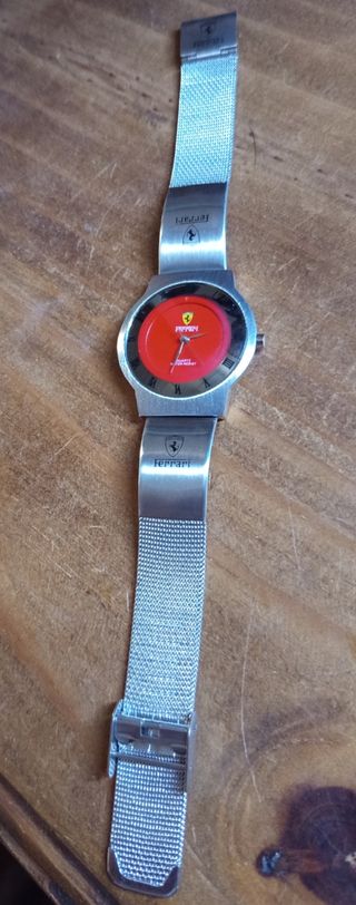 Orologio Ferrari al quarzo in metallo nuovo