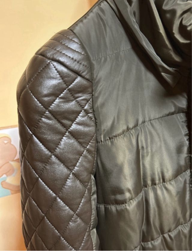 Chaquetón acolchado verde oscuro