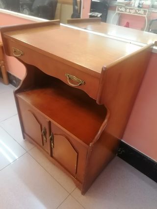 Mesa auxiliar vintage de madera