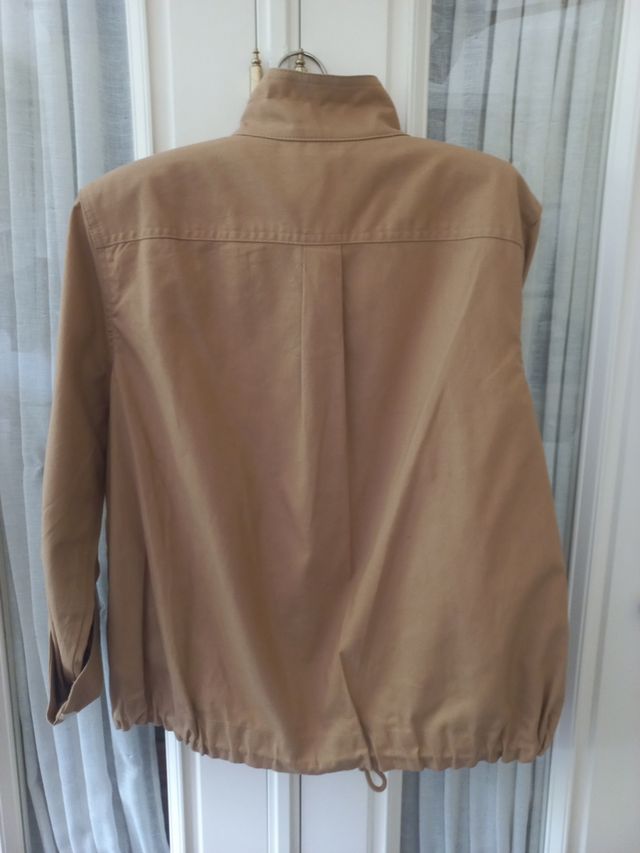 Cazadora beige Liz Claiborne talla S