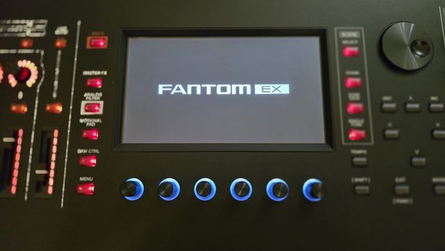 Roland Fantom 6 EX