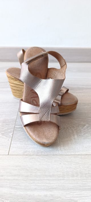 Sandalias cuña plata mujer