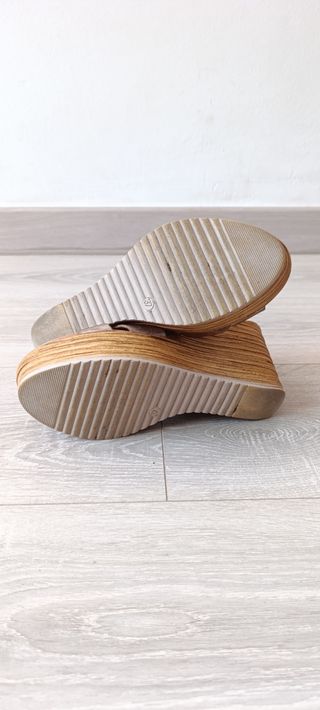 Sandalias cuña plata mujer