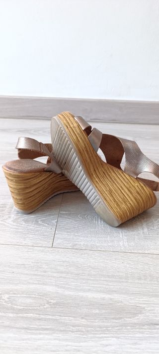 Sandalias cuña plata mujer