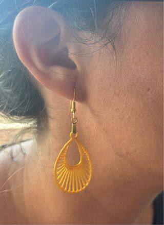 Pendientes dorados