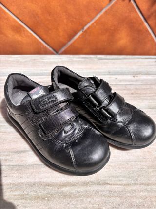 Zapatos Camper niño - negros talla 29