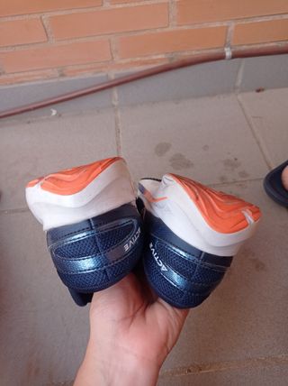 Zapatillas Deporte Azul - Casi Nuevas