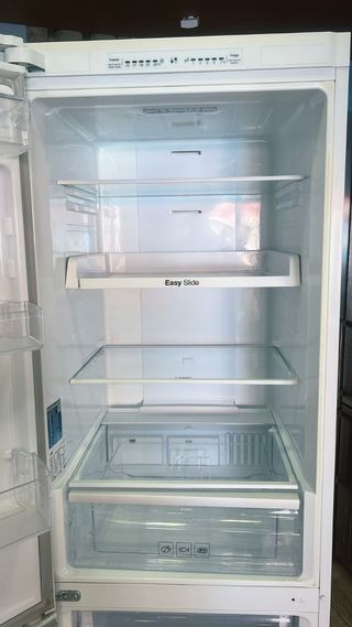 Nevera combi marca samsung no frost clase A++ 