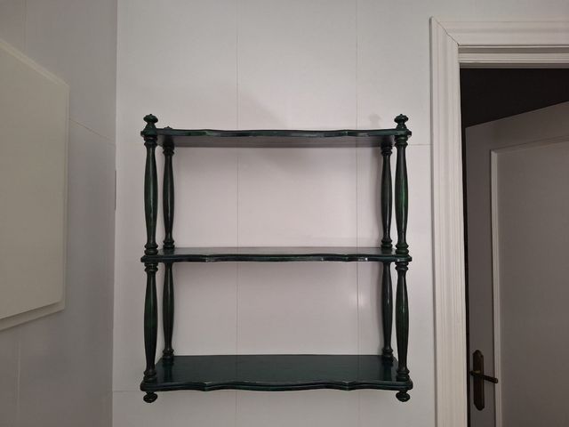 Estantería madera verde vintage