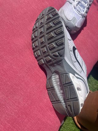 Zapatillas Nike Air Max nuevas (precio negociable)