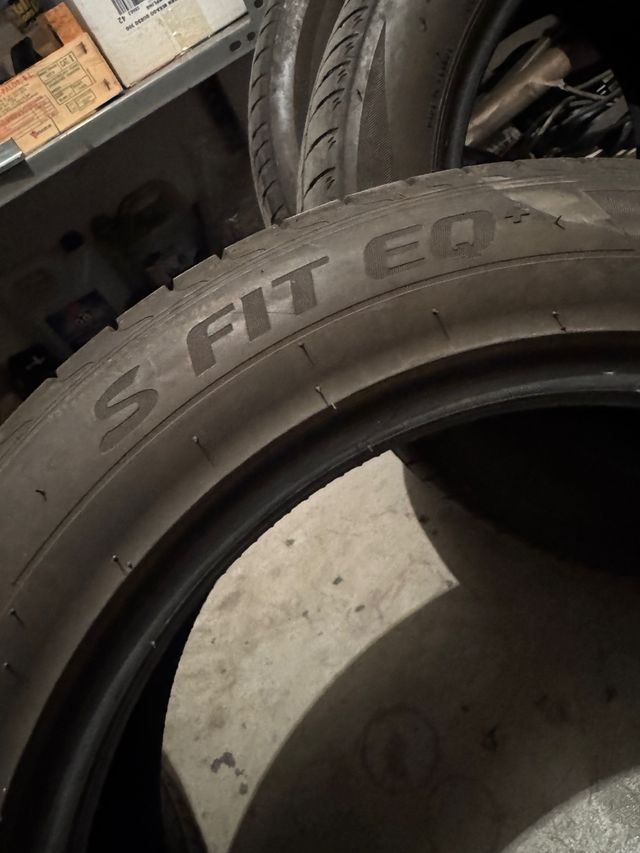 UNA Rueda Laufenn 195/55R16 87V