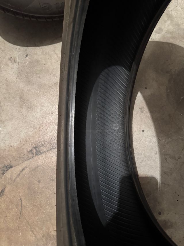 UNA Rueda Laufenn 195/55R16 87V