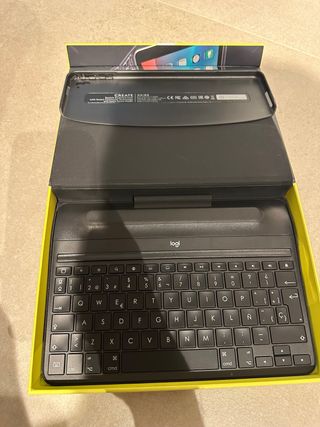 Custodia per tastiera Logitech per iPad Pro 9.7»