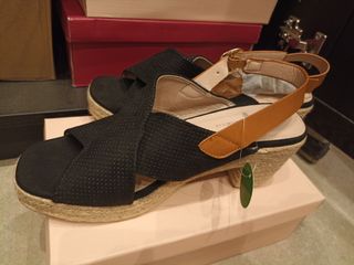 Zapatos NUEVOS tacón esparto negros