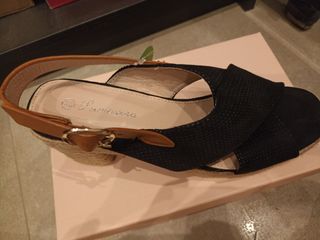 Zapatos NUEVOS tacón esparto negros